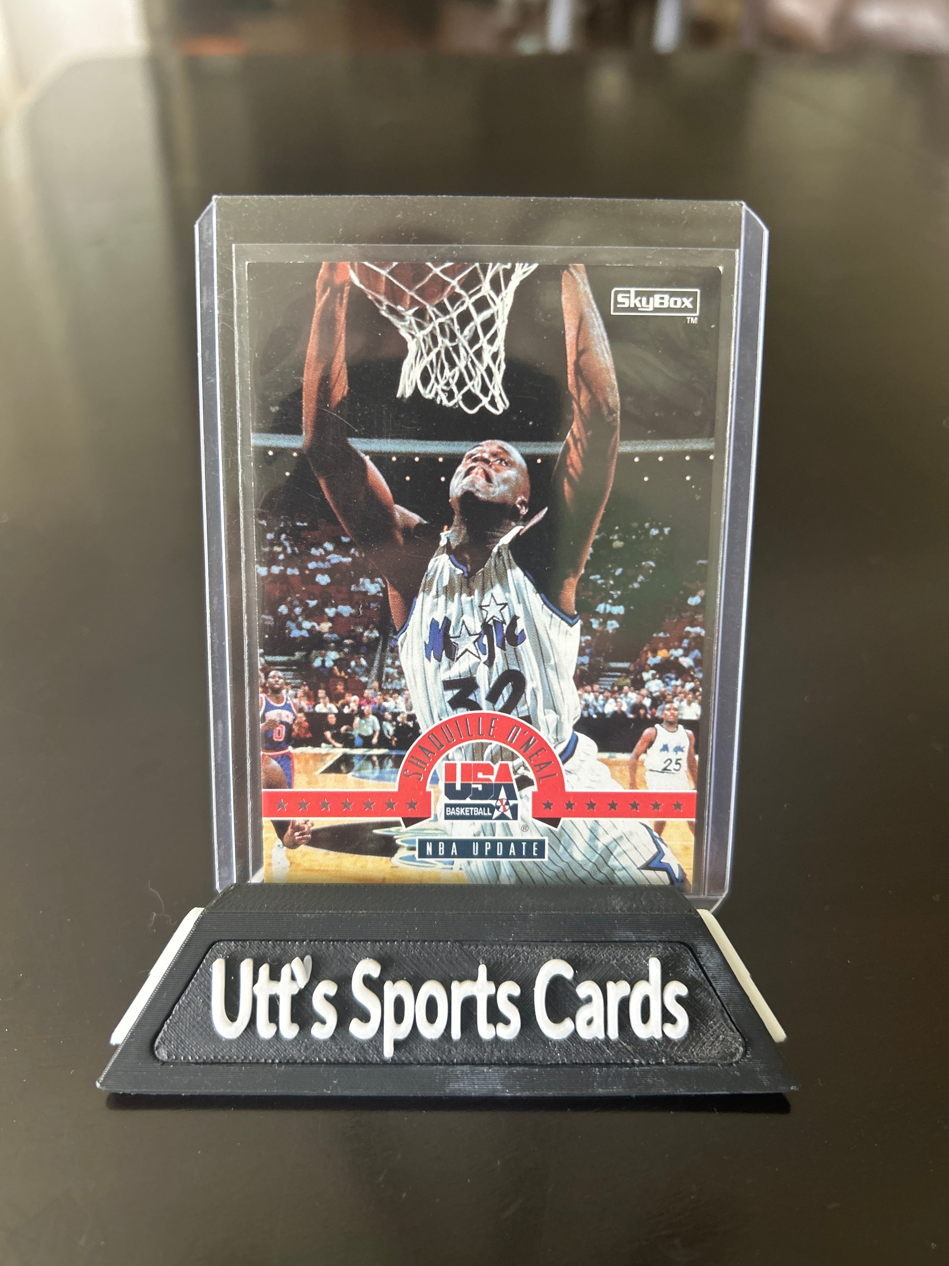 1994-95 SkyBox USA Shaquille O'Neal USA #70 Magic HOF