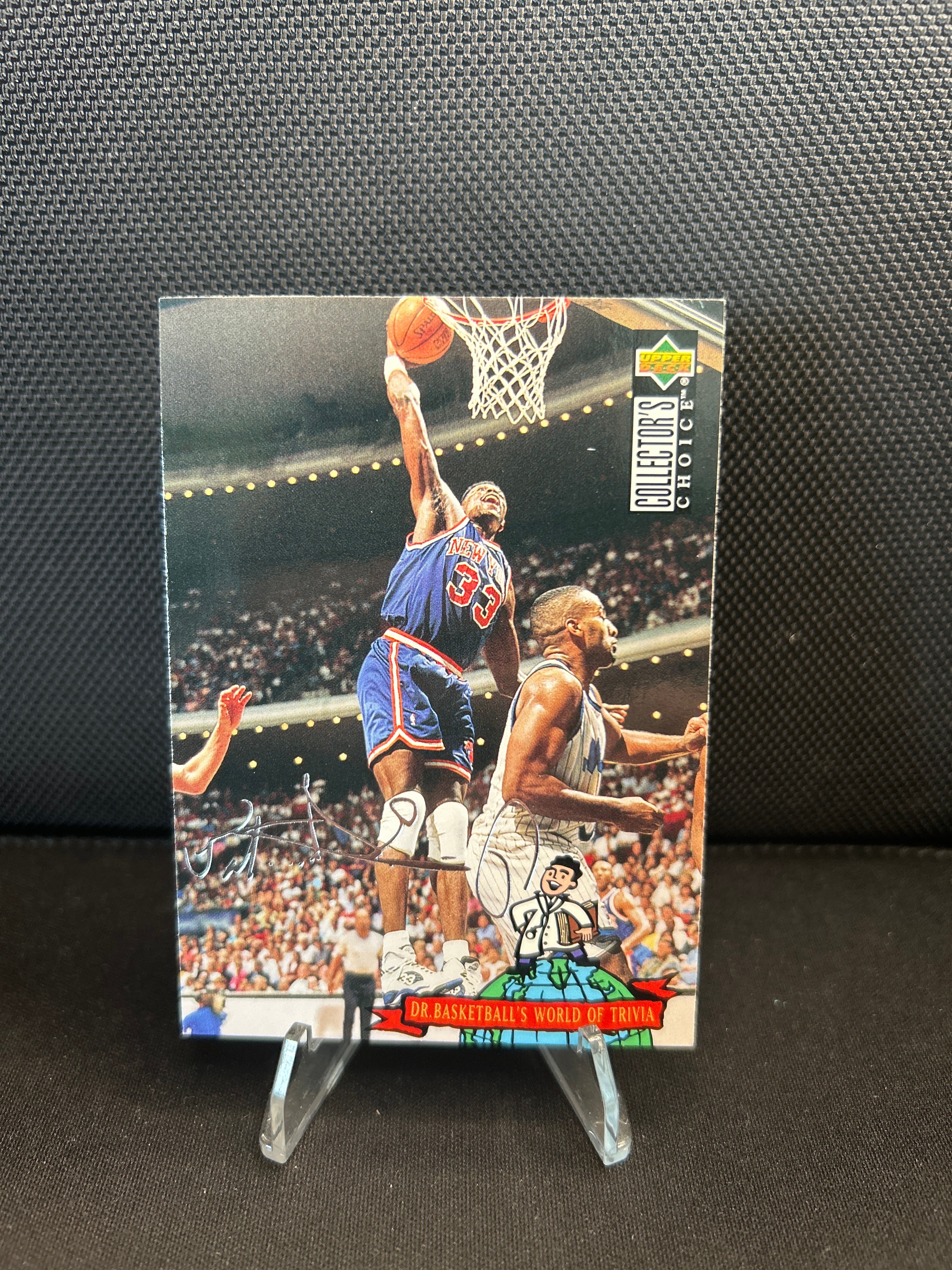 1994 Upper Deck Collector’s Choice Patrick Ewing #405 Trivia Silver Signature