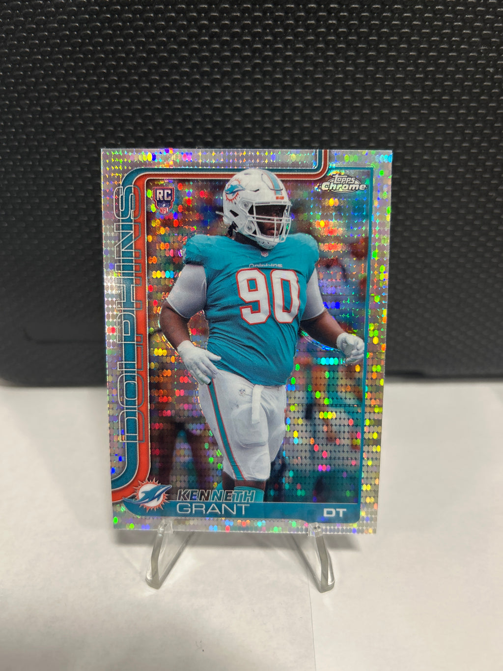 2025 Topps Chrome NFL Kenneth Grant Rookie Card Pulsar Refractor #362 Dolphins