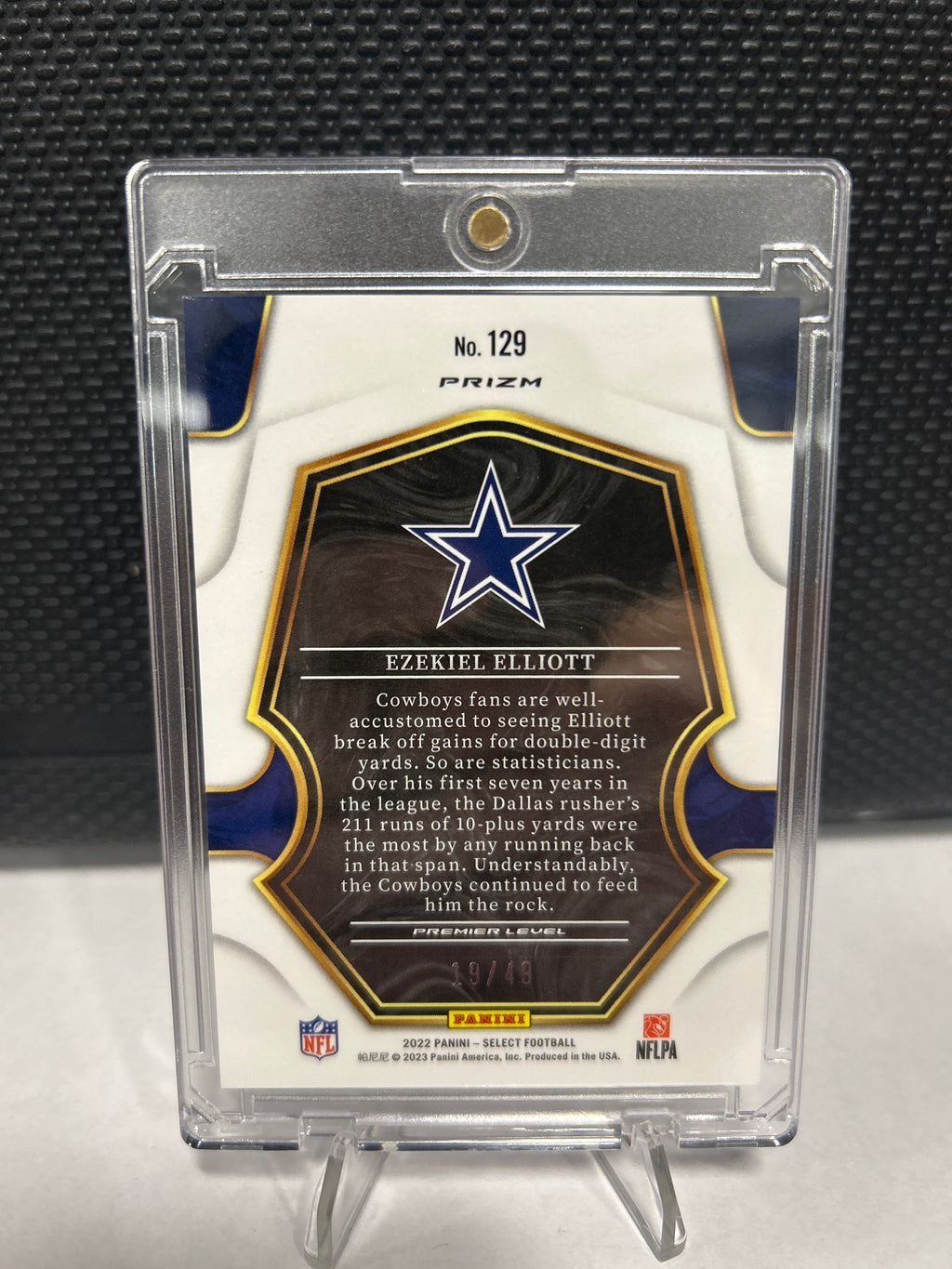 Ezekiel Elliott Card 2022 Select Prizm Neon Green #129 Dallas Cowboys SP /49