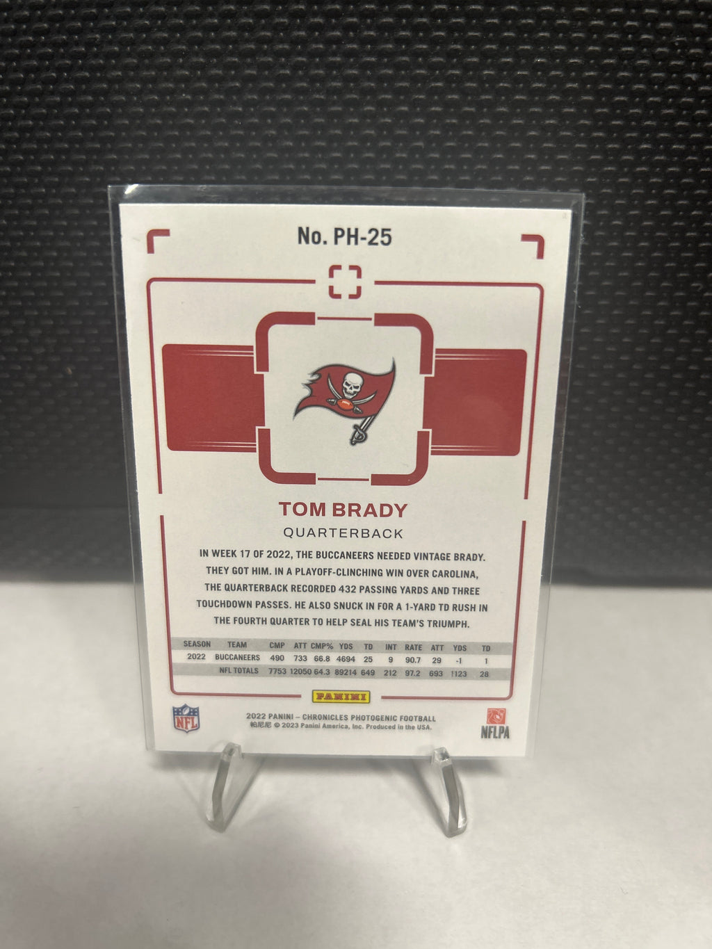 2022 Chronicles Photogenic Tom Brady Card- Buccaneers 🔥🔥🔥🔥 The Goat