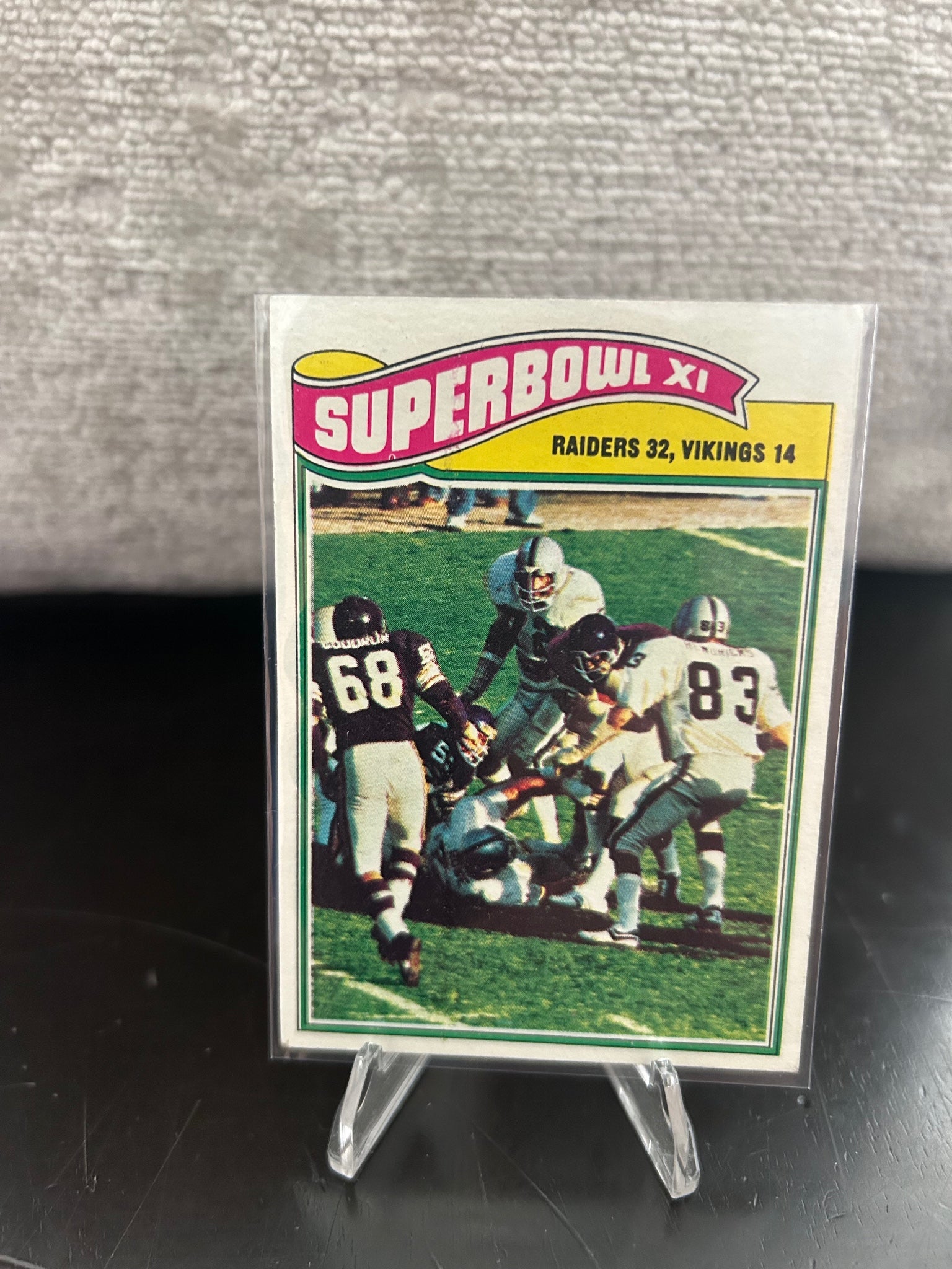 1977 Topps #528 Super Bowl XI SBXI