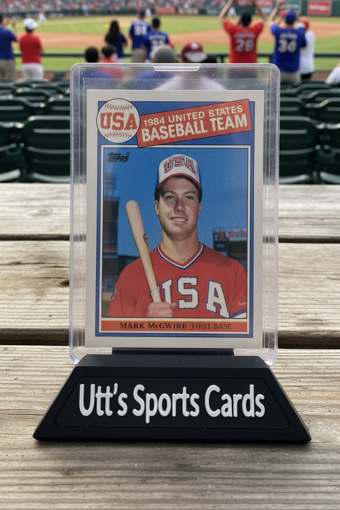 1985 Topps Mark McGwire Rookie #401 1984 USA Baseball Team RC PSA 7