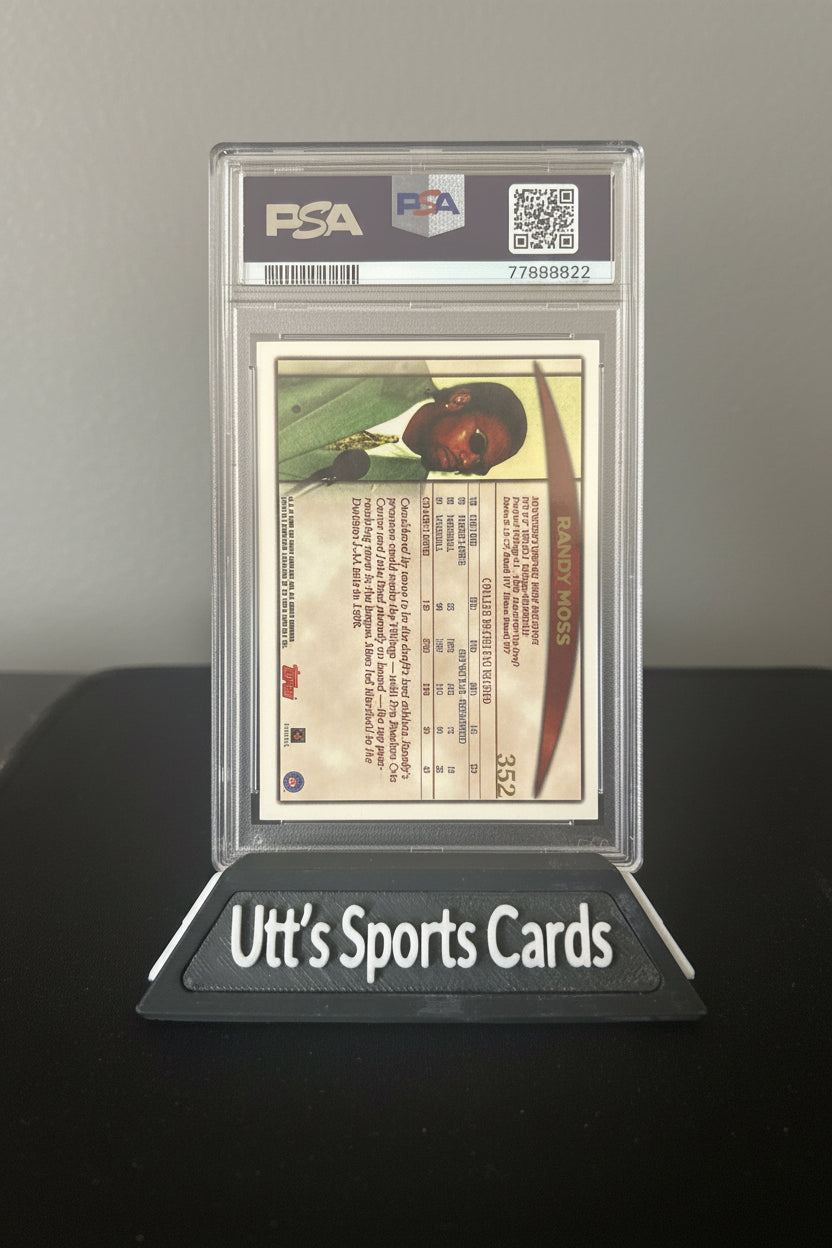 Randy Moss 1998 Topps #352 NM-MT PSA 8 RC Minnesota Vikings Hall of Fame