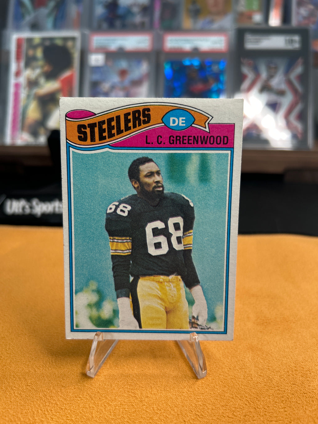 Topps 1977 L.C. Greenwood #355 Pittsburgh Steelers Football Base Set Card
