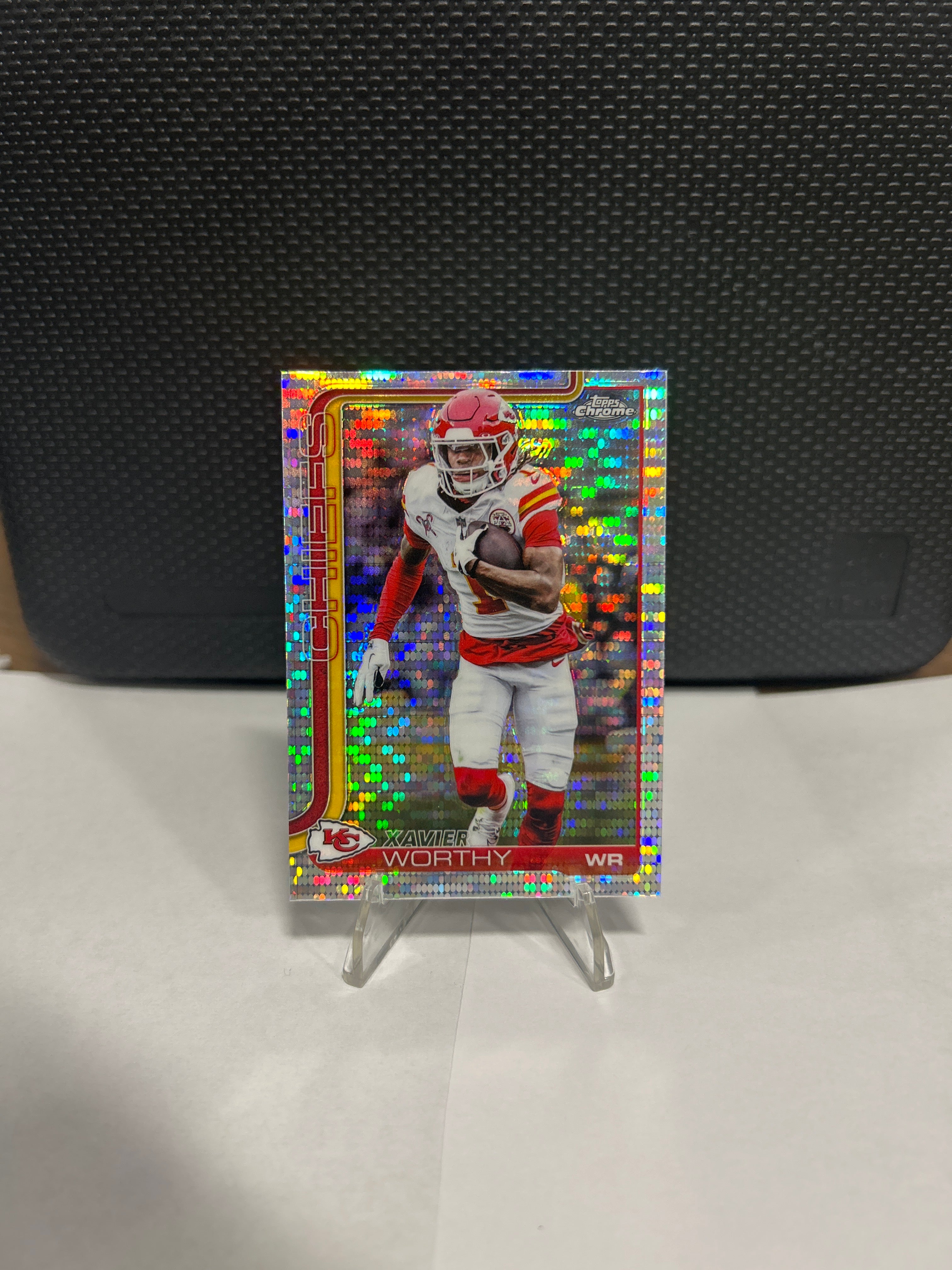2025 Topps Chrome Xavier Worthy #145 Pulsar Refractor Chiefs 💎