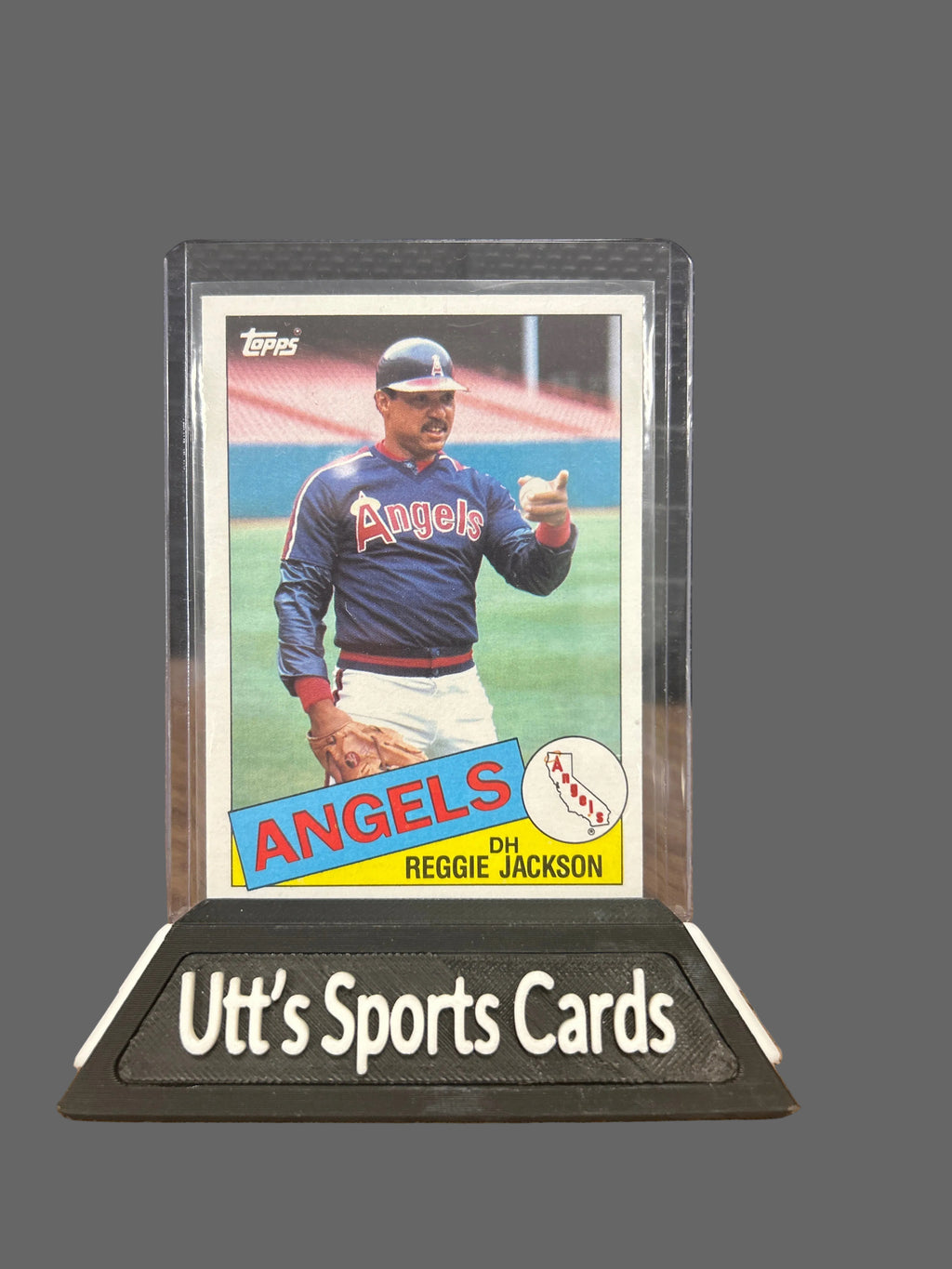 Topps 1985 Reggie Jackson California Angels Baseball Card #200 MLB