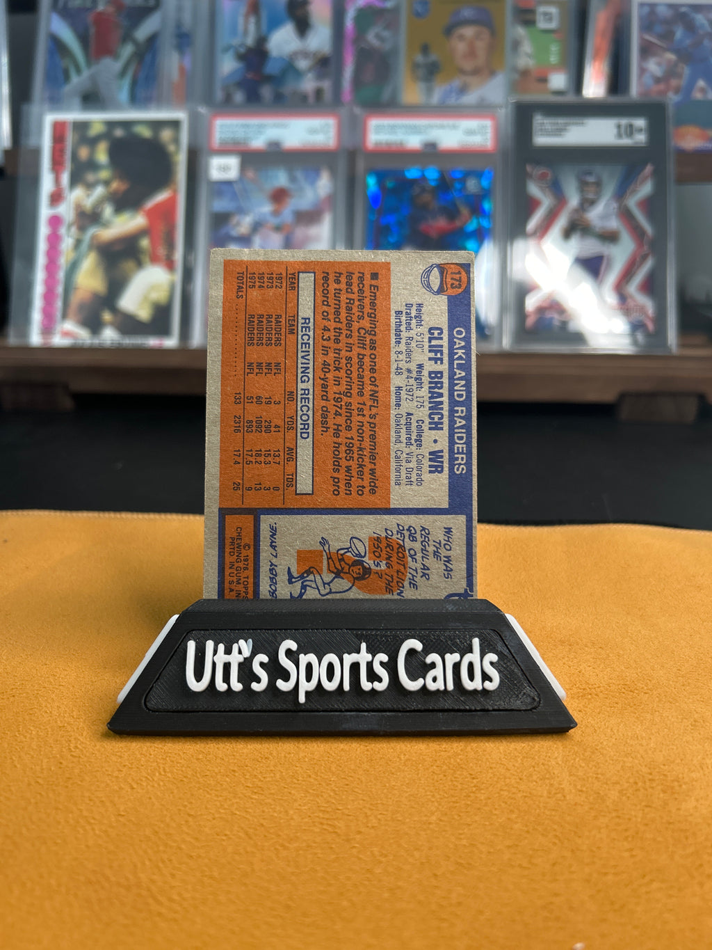 1976 Topps Cliff Branch Oakland Raiders Football Card #173 NM