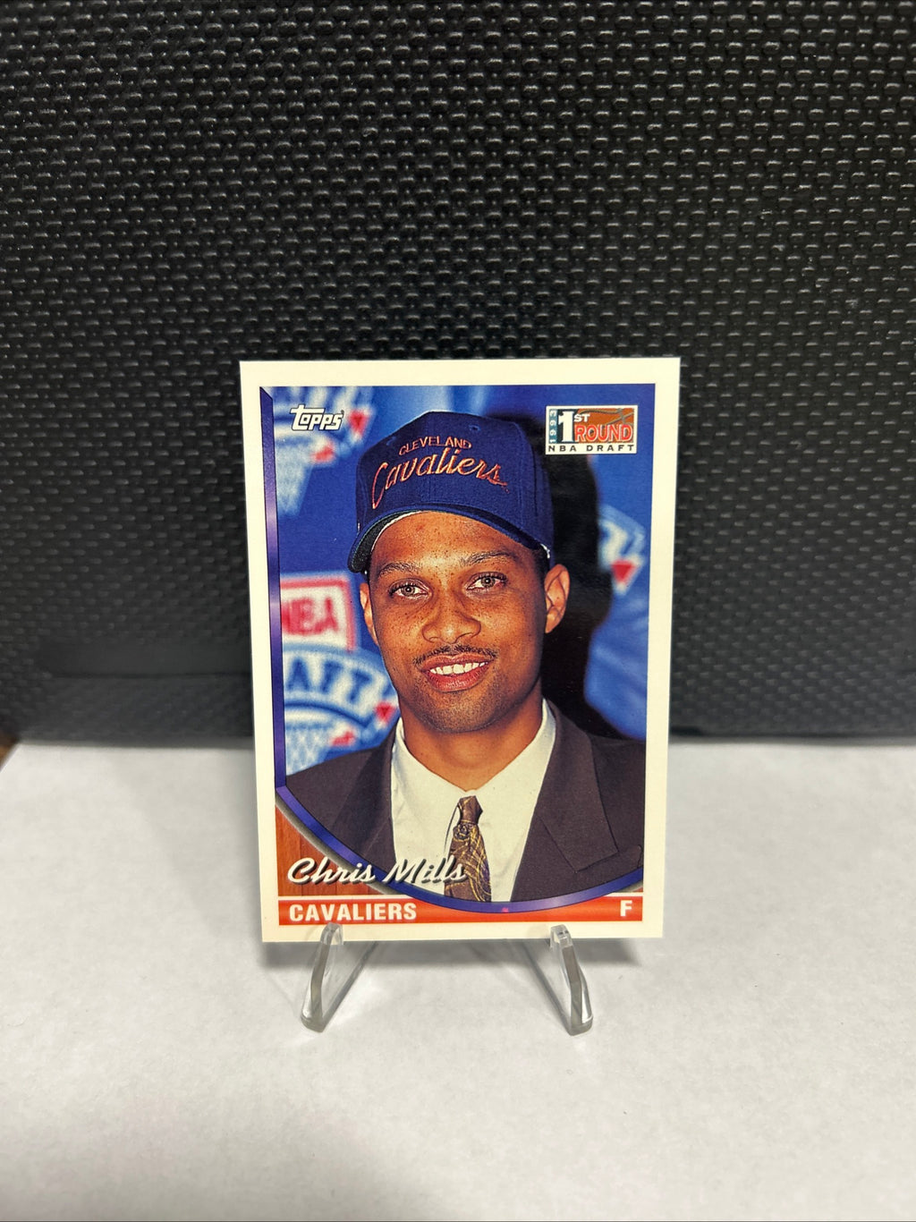 Chris Mills #148 Rookie Gold 1993-94 Topps Cleveland Cavaliers