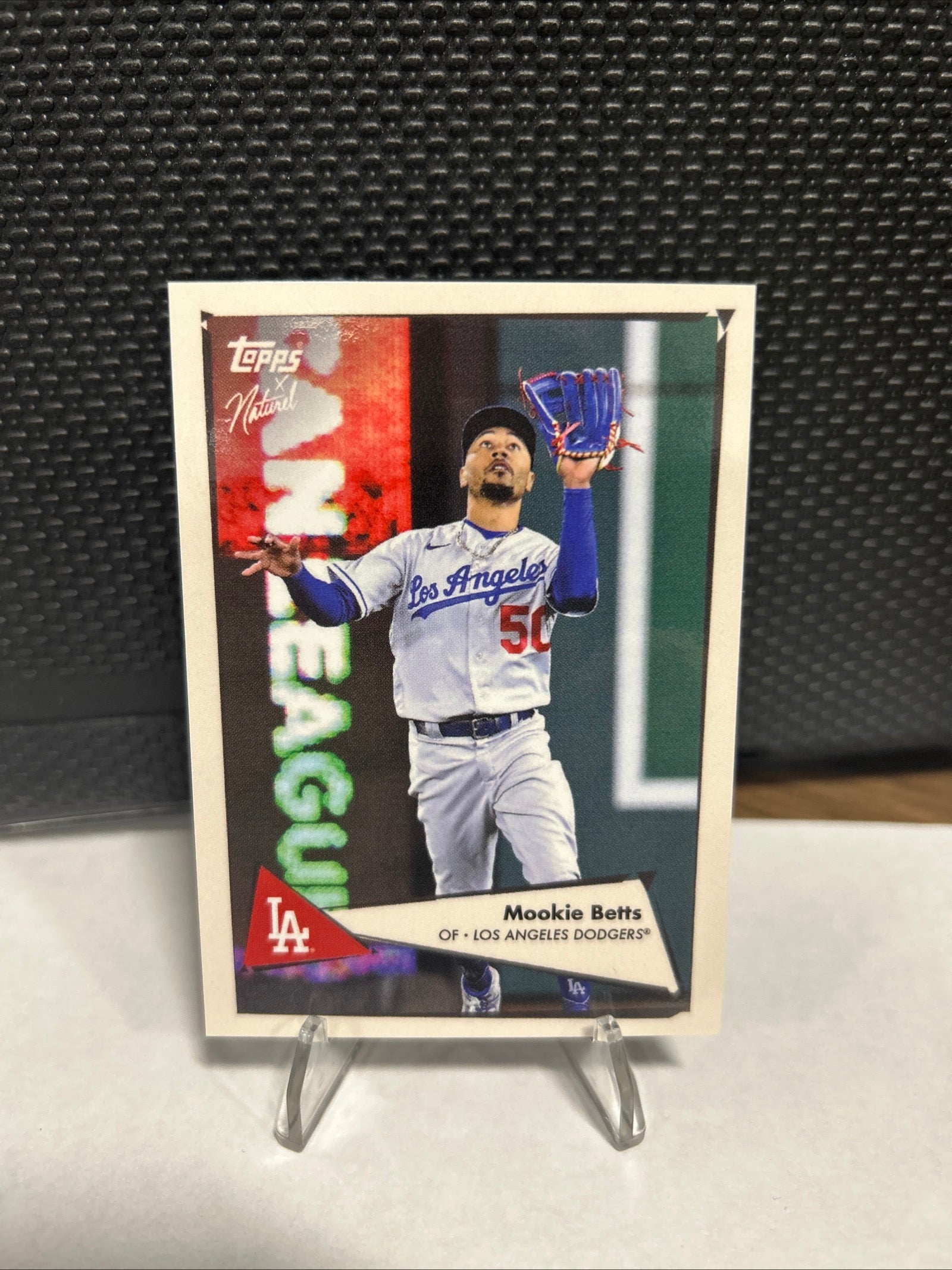 2022 Topps X 1952 by Naturel #33 MOOKIE BETTS - Los Angeles Dodgers