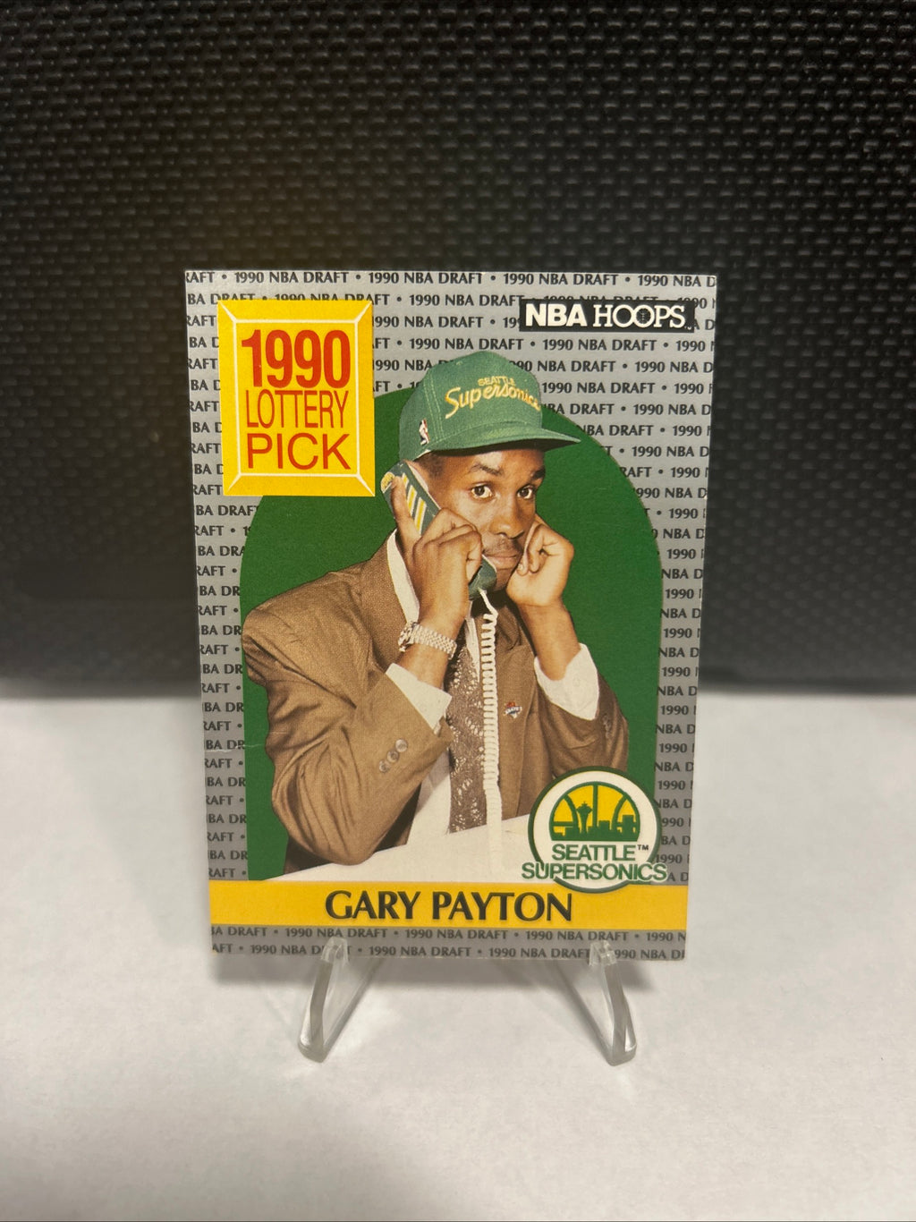 1990-91 NBA Hoops - 1990 Lottery Pick Gary Payton #391 (RC)