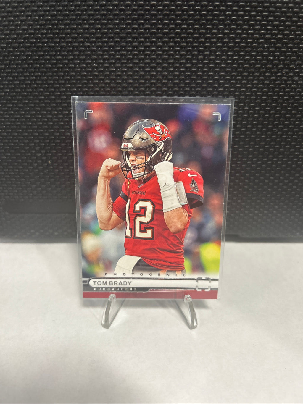 2022 Chronicles Photogenic Tom Brady Card- Buccaneers 🔥🔥🔥🔥 The Goat
