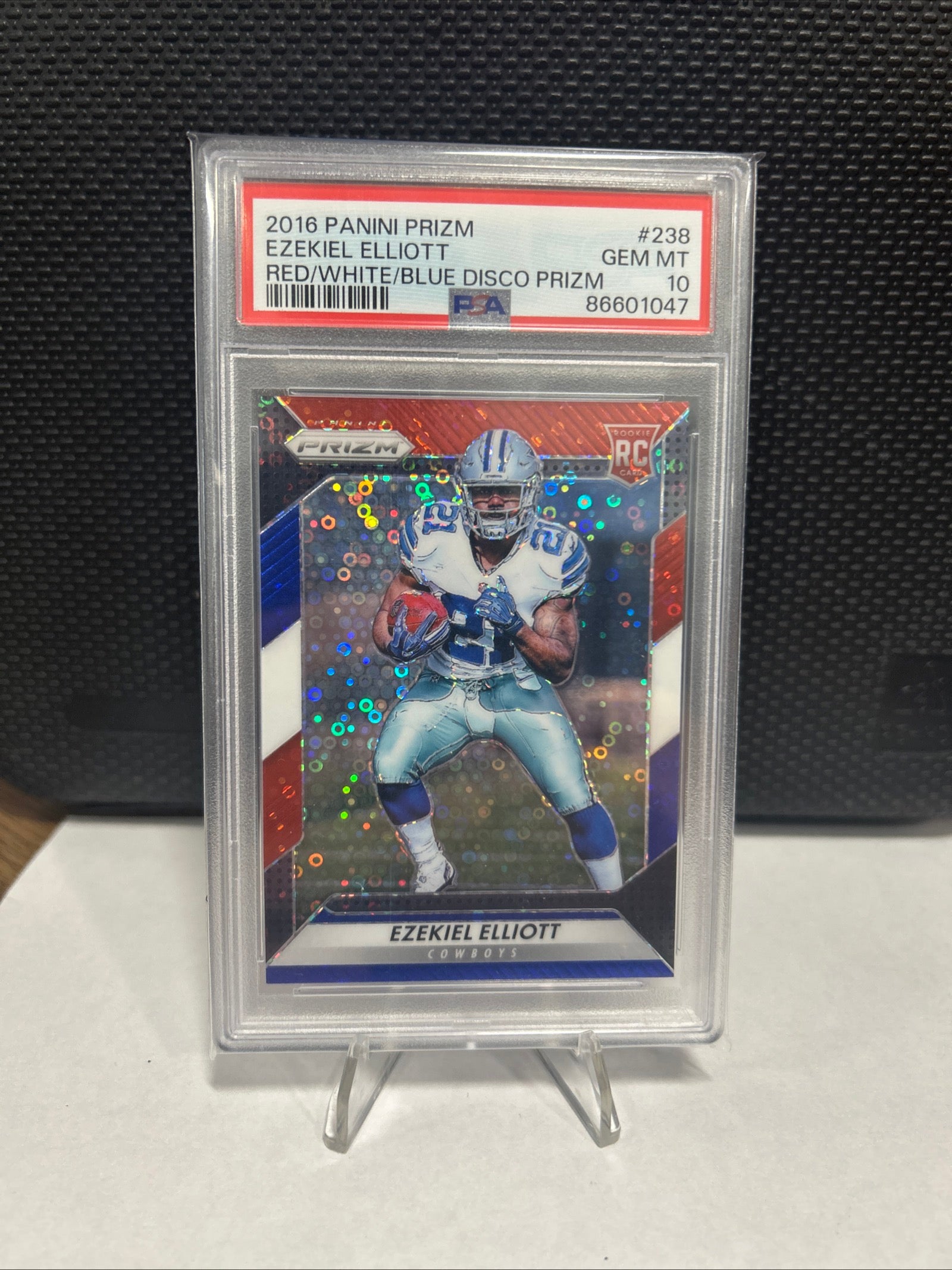 Ezekiel Elliott Rookie 2016 Prizm Red White Blue RWB Disco #238 PSA 10 RC POP 46