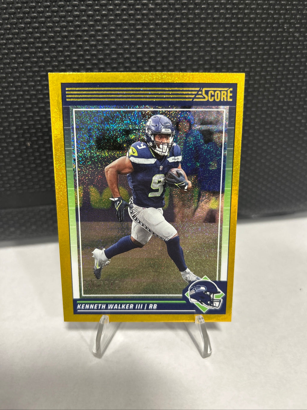 2024 Score Football Kenneth Walker III Gold Dotts Seahawks Chiefs 240/240