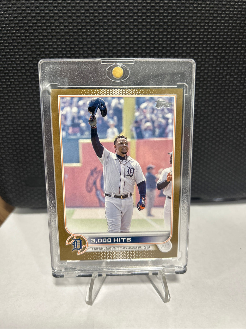 2022 Topps Update Miguel Cabrera 3000 Hits SP Gold 0866/2022 TIGERS #US183