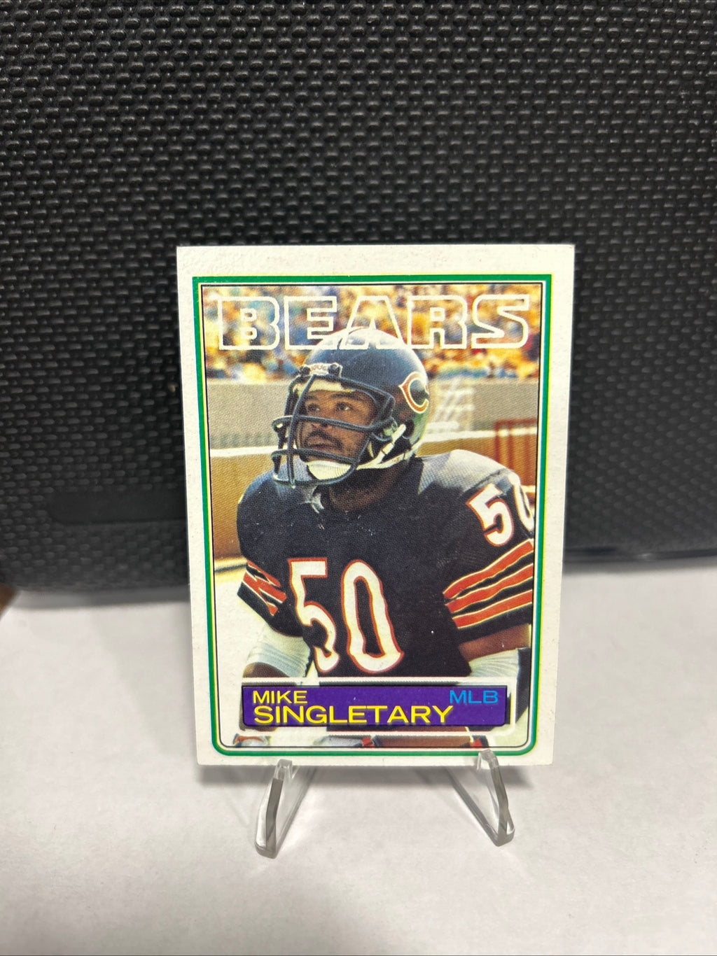 1983 MIKE SINGLETARY(RC)  TOPPS #38 SHARP