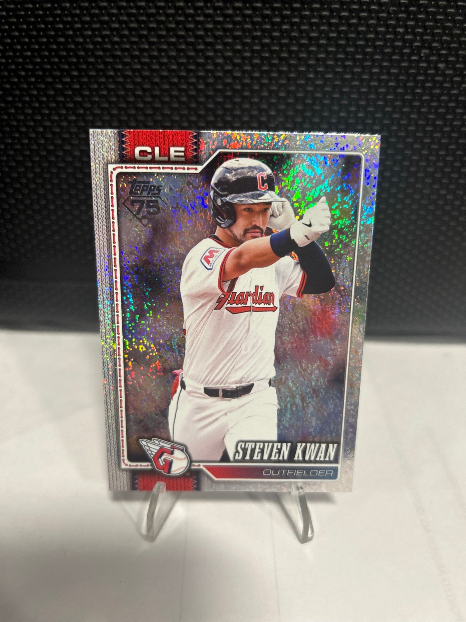 2026 Topps Series 2 SILVER HOLOFOIL Steven Kwan #675 - Cleveland Guardians